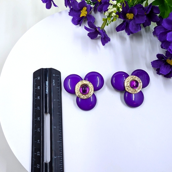 Purple Crystal Vintage Sweater / Shoe Clips - Picture 4 of 4